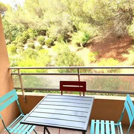 Un Coin De Paradis 2 Ou 4 Personnes Refait A Neuf דירה