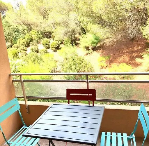 Un Coin De Paradis 2 Ou 4 Personnes Refait A Neuf Apartment